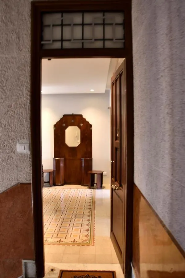 Gasthof Battisti 18 Vintage Rooms Palermo