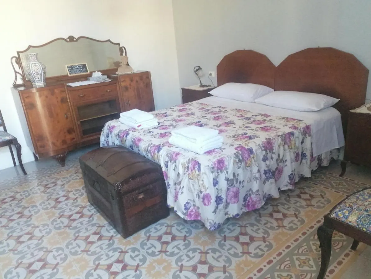 Battisti 18 Vintage Rooms Palermo Gasthof