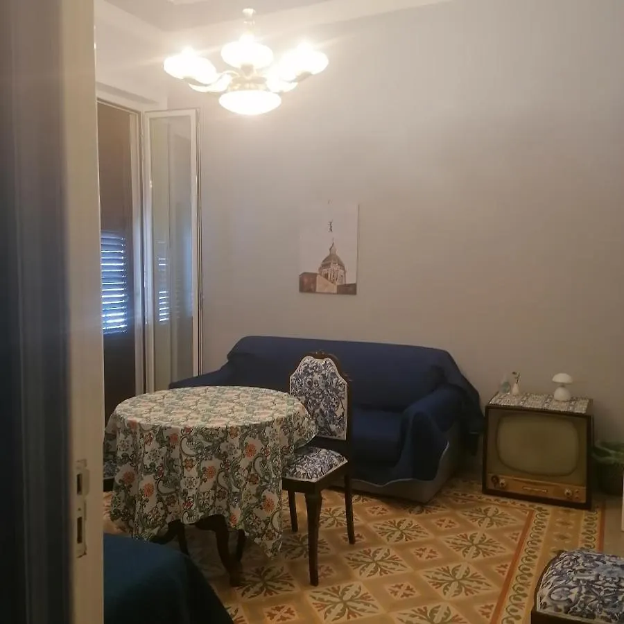 Battisti 18 Vintage Rooms Palermo 0*,  Italien
