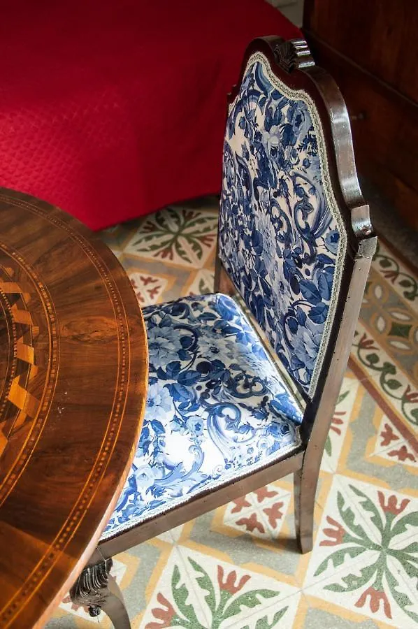 Battisti 18 Vintage Rooms Palermo 0*,  Italien