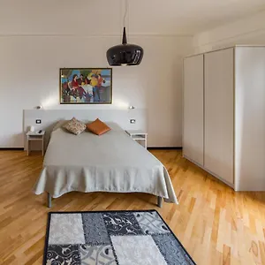 ** Bed and breakfast Opera House Italia